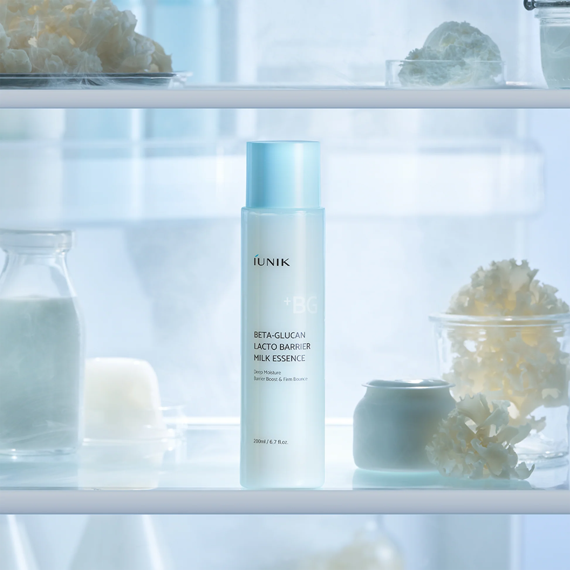 IUNIK Beta Glucan Lacto Barrier Milk Essence 4